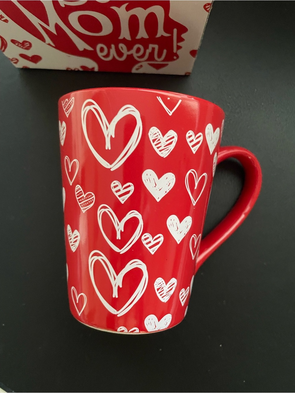 Red Heart Pattern Ceramic Coffee Mug - Mom Design